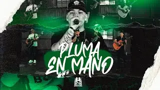 Movida Distinta - Pluma En Mano [En Vivo]