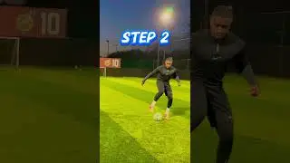 Ronaldo JUMP Stepover 🇵🇹❤️ #footballskills #cr7 #ronaldoskills #ronaldo #soccerskills