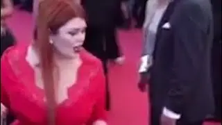 Embarrassing moment of a Russian model caught on camera