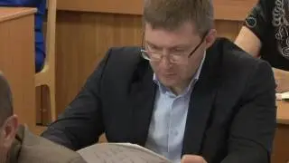 Лавровый веник вручили чиновнику, которого посчитали чемпионом по отпискам