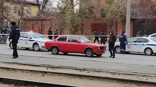 Водитель BMW ранил полицейского в Волгограде