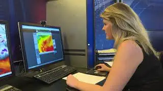 How do Meteorologist predict the weather?