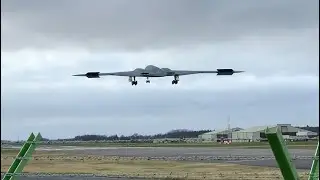 B2 Stealth Bomber arrival Fairford (FFD)