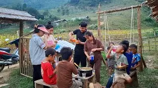 18 year old single mother: Cooking porridge for children in highland areas with Cuong