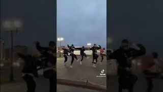 яркий танец 