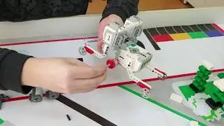 Lego Robotcs - Line Following Easy Robot