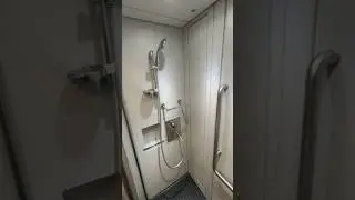 Душ и туалет в плацкартном вагоне РЖД. (Душ - 150 р.)