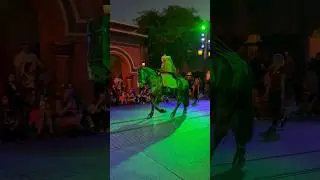 👀 Headless Horseman At Oogie Boogie Bash 2024! #disney #oogieboogiebash #disneyland #shorts