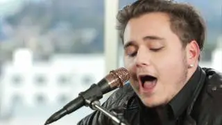 Metro Station's Mason Musso Performs 'I Still Love You'