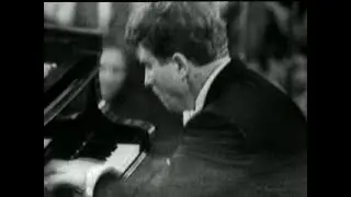 Emil Gilels - Tchaikovsky: Piano Concerto No. 1 - USSR State Symph. Orch. - V. Dubrovsky (1966)