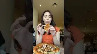 Mukbang CROZZA with Siti Khadijah Halim 🧡