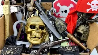 Pirate Gun and Mask Toys and Weapons! Swords, Knives, Weapons and Equipment