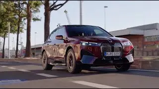 BMW iX -- Driving Footage