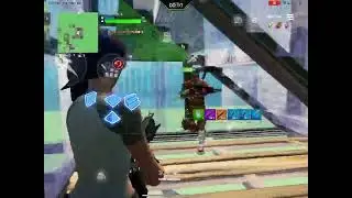 Greatest Mobile Player of All Time Plays FORTNITE MOBILE after 3 YEARS (super insane clip)