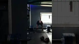 585 deadlift fail