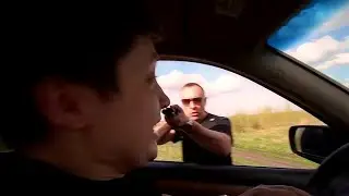 МАКС И КИРИЛЛ СПАСЛИ ПАЦАНА ОТ ОХОТНИКА, КОТОРЫЙ ЧУТЬ В НИХ НЕ ВЫСТРЕЛИЛ!