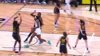 Last two minutes of Atlanta Dream vs Indiana Fever