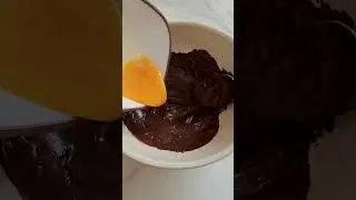 3 ingredientes para una TORTA de CHOCOLATE