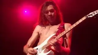 Paul Gilbert - Guitar Solo (Live In Tokyo, Japan 1991)