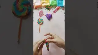 Как слепить радужный леденец из воздушного пластилина 
