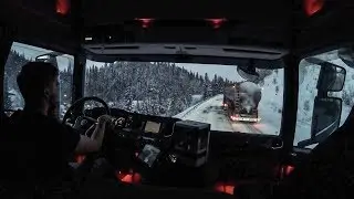 TRUCKS STUCK ON AN ICY HILL IN SWEDEN!