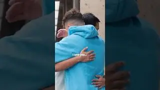 Homeless stranger surprises homeless student 🥹❤️