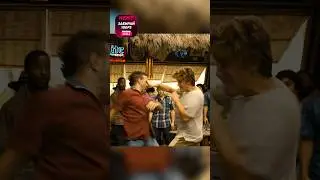 Бойцы наказали наглых гопников 