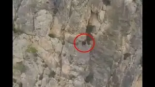 WARNING : Horrifying Base Jump Extreme Accident !!