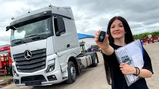 В Китае КУПИЛА Грузовик Mercedes. Сама буду перегонять в Россию