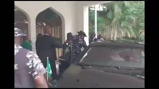 Watch As Security Aides Jog Alongside Shettima's Mercedes-Maybach As He Resumes Work As VP