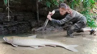 Skills for catching stream fish and finding food for wild boars, survival alone