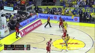 Maccabi FOX Tel Aviv - FC Bayern Munich 77-55: Yovel Zoosman (13 points)