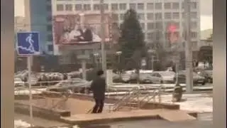 Рабочие массово уходят с завода Атлант, Минск, Беларусь