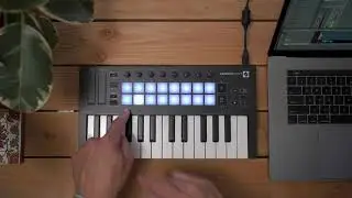 Velocity Sensitive Pads - Launchkey Mini // Novation