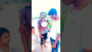 भिखारी ने की एक गरीब की मदद 💸 #shorts #emotional #pari #help #motivation #viralvideo #viral