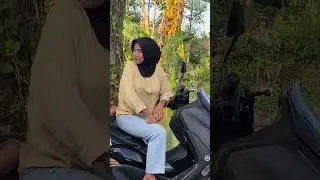 Nunggu siapa ya deek