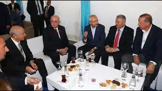 İktidarın, "FETÖ'nün siyasi ayağıyla mücadele" bahanesiyle CHP'yi etkisizleştirme kampanyası