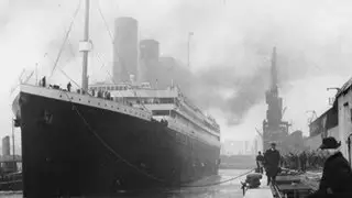 Moon blamed for Titanic disaster