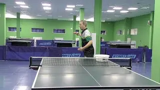 Путаем соперника при подаче.
