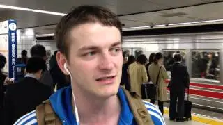 МНОГО ЛЮДЕЙ в токийском метро в Токио Японии / Rush hour in Tokyo Metro in Japan