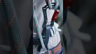 Climbing knots for survival. Full video link in comments. #liveready #survivalskills #tradclimbing