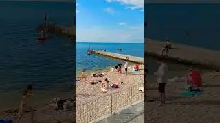 Полный пляж в Крыму 