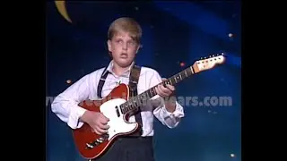 (13-year-old) Joe Bonamassa • “Blues Jam” • 1990 [Reelin' In The Years Archive]