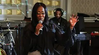 Le’andria Johnson sings at the Bishop Eric Figueroa 40/40 Gala (May 8, 2023)