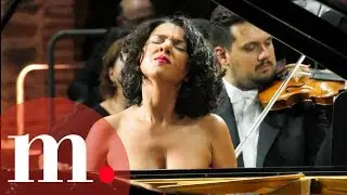 Zubin Mehta with Khatia Buniatishvili - Schumann: Piano Concerto in A Minor, Op. 54