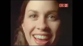 Alanis Morissette - Head Over Feet [1996]