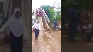 TIDAK KUAT NANJAK,MOTOR JATUH DARI JEMBATAN 