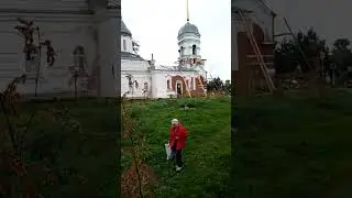 Новониколаевские паломники на о. Чингис (Новосибирское в/х). Храм апп. Петра и Павла, основ. в 1756.