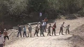 Шуробод сохтмони рохи Девдор