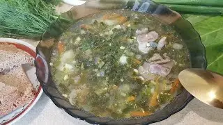 Зеленый Борщ с Щавелем и Яйцом на Мясном Бульоне